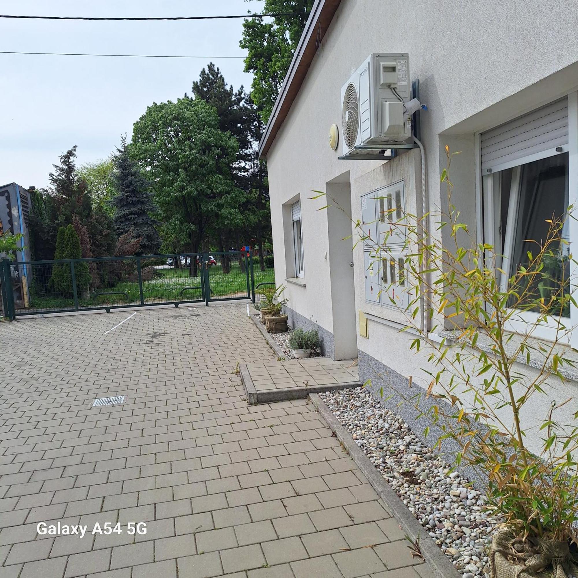 Studio Apartmani Louis I Lola Zagreb Exterior photo